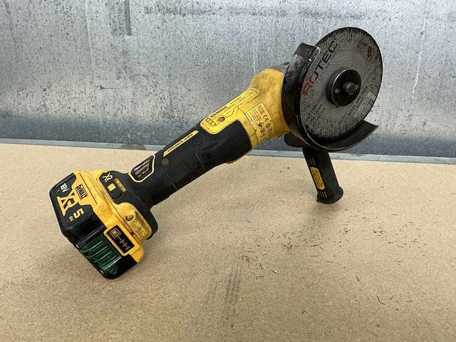 Dewalt dcg405 haakseslijper overig accugereedschap - afbeelding 5 van  5
