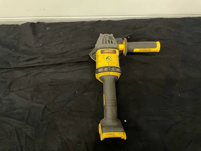 Dewalt dcg414 haakse slijpmachine - afbeelding 2 van  6