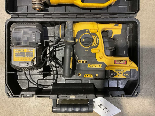 Dewalt dch 253 combihamer + haakse slijper - afbeelding 2 van  5