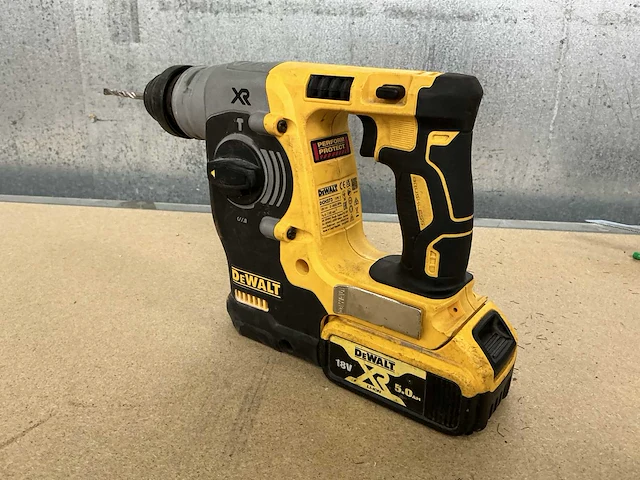 Dewalt dch273 klopboormachine - afbeelding 2 van  4