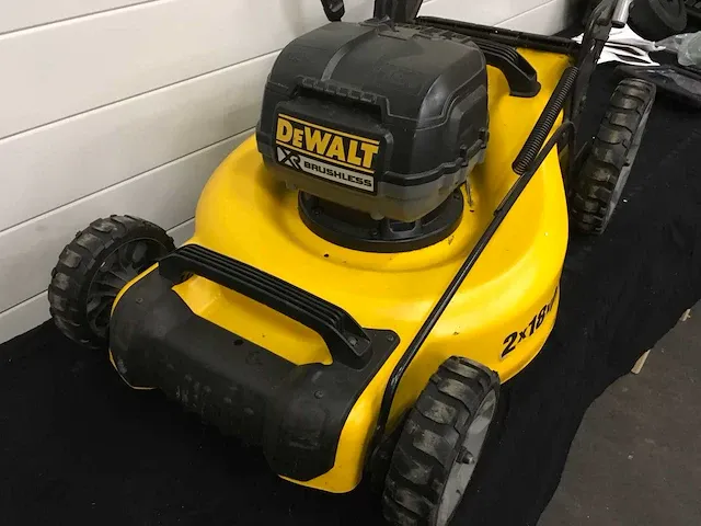 Dewalt dcmw564 grasmaaier - afbeelding 2 van  9