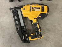 Dewalt dcn660 afwerktacker
