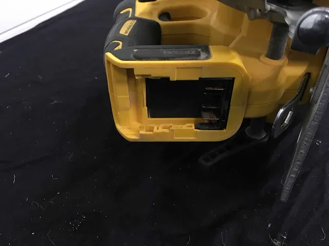 Dewalt dcs570 type 2 handzaagmachine - afbeelding 5 van  7