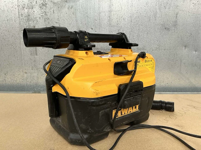 Dewalt dcv584l nat en droog stofzuiger overige gereedschappen - afbeelding 2 van  4