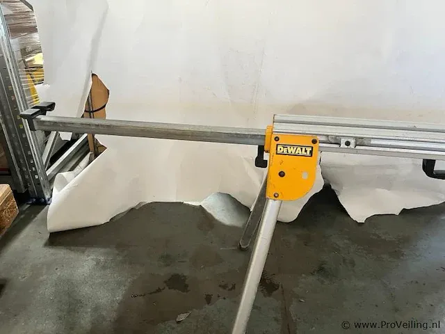 Dewalt de7033 xj onderstel voor afkort/verstekzagen - afbeelding 5 van  7