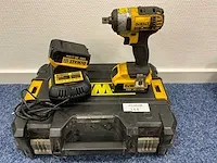 Dewalt dvf880 slagmoersleutel - afbeelding 1 van  5