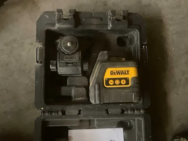 Dewalt dw0811 bouwlaser - afbeelding 1 van  3