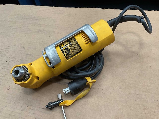 Dewalt dw160 3/8” shorty drill - afbeelding 2 van  4