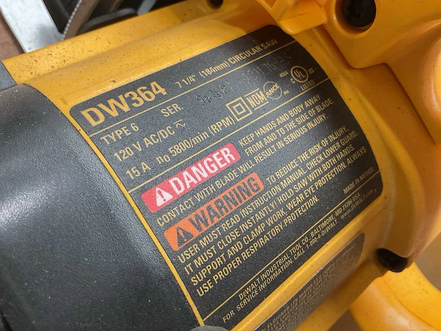Dewalt dw364 cirkelzaagmachine - afbeelding 5 van  5