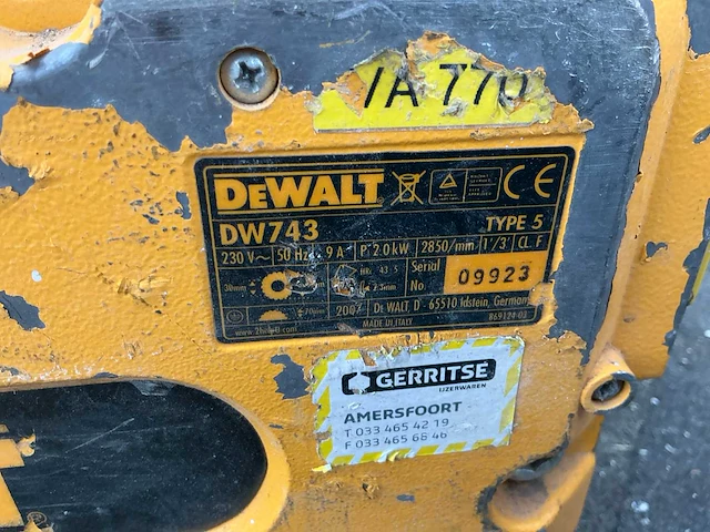 Dewalt dw743 afkortzaag - afbeelding 5 van  5