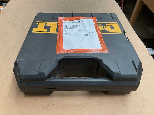 Dewalt dwd110 boormachine (2x) - afbeelding 7 van  7