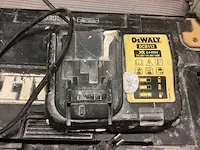 Dewalt dwst1-81078-qw radio - afbeelding 6 van  6