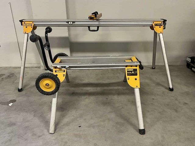 Dewalt onderstel (2x) - afbeelding 1 van  6