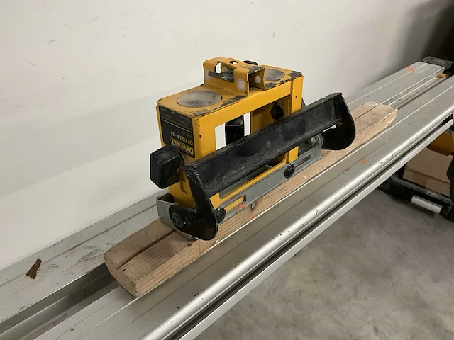 Dewalt onderstel (2x) - afbeelding 6 van  6