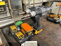 Dewalt proset pb 3400 blindklinknageltang (2x) - afbeelding 2 van  6
