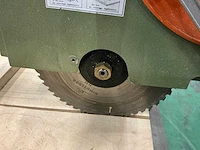 Dewalt radiaalafkortzaagmachine - afbeelding 6 van  9