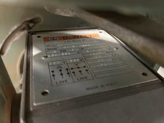 Dewalt radiaalafkortzaagmachine - afbeelding 4 van  13