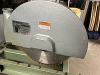 Dewalt radiaalafkortzaagmachine - afbeelding 12 van  13