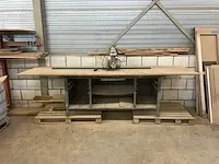 Dewalt radiale armzaag op werktafel - afbeelding 4 van  7