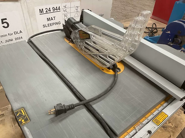 Dewalt tafelcirkelzaagmachine - afbeelding 5 van  6