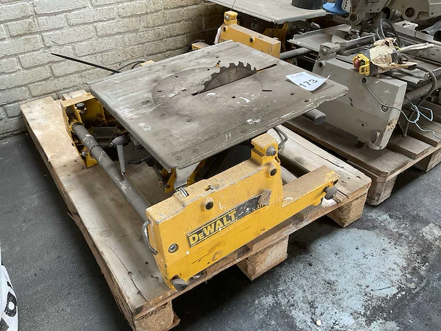 Dewalt zaagtafel (3x) - afbeelding 2 van  5