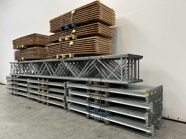 Dexion - gegalvaniseerd - pallet racking - met houten vlonders - afbeelding 11 van  18