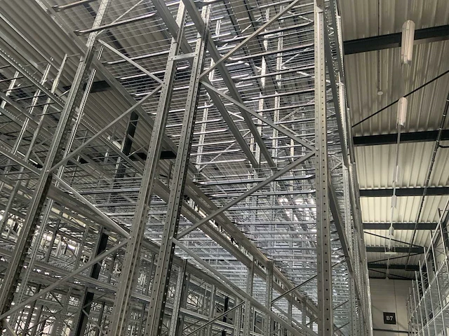 Dexion p90 palletstelling 23 secties - afbeelding 5 van  10