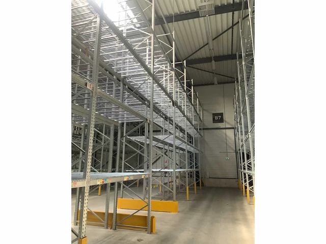 Dexion p90 palletstelling 23 secties - afbeelding 7 van  10