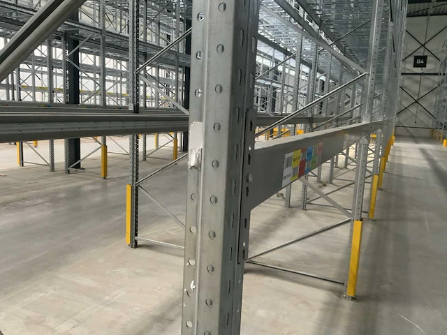Dexion p90 palletstelling 34 secties - afbeelding 10 van  10