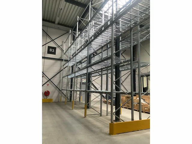 Dexion p90 palletstelling 34 secties - afbeelding 4 van  9