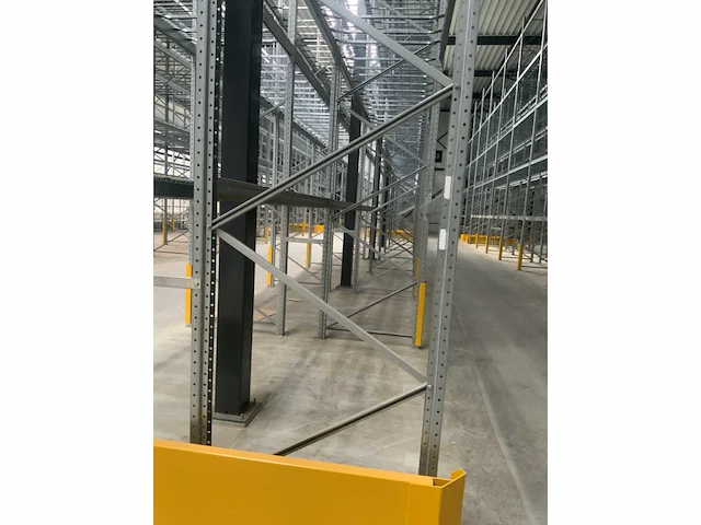 Dexion p90 palletstelling 34 secties - afbeelding 6 van  9