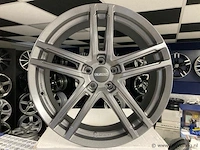 Dezent aluminium velgenset - 5x105 7.5j et38 - afbeelding 1 van  1