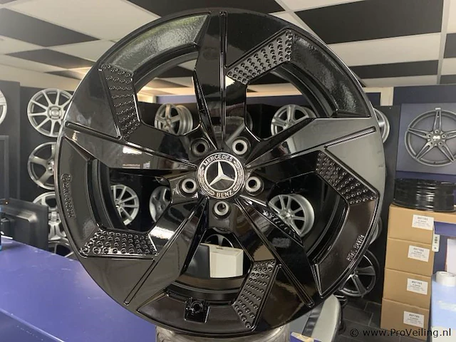 Dezent ao aluminium velgenset - 5x112 7.5j et53.5 - afbeelding 1 van  2
