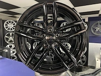 Dezent tr aluminium velgenset - 5x112 7.5j et36 - afbeelding 1 van  1