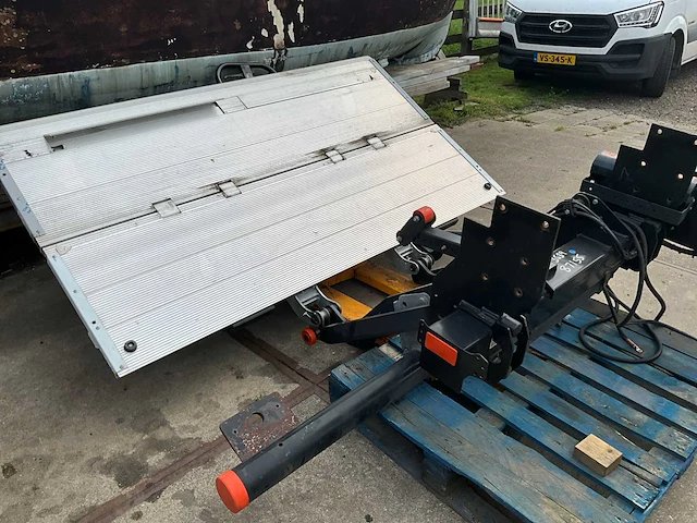 Dhollandia dhrc. 10 laadklep 1000kg - afbeelding 11 van  22