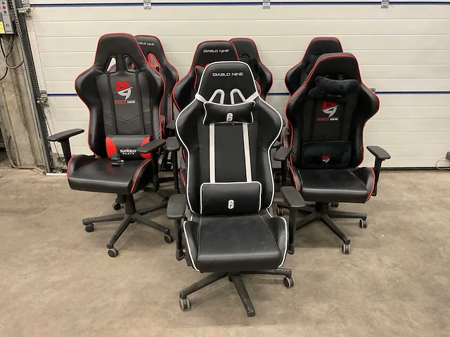 Diablo nine partij gamestoelen, 7 stuks - afbeelding 1 van  5