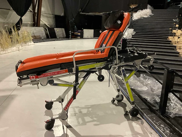 Diacmedical stollenwerk brancard - afbeelding 3 van  7