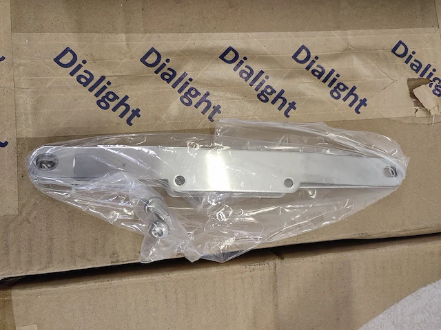 Dialight - afbeelding 12 van  12