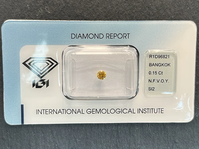Diamant - 0.15 carat natuurlijk briljant geslepen diamant (gecertificeerd) - afbeelding 2 van  5