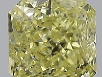 Diamant - 0.31 carat fancy geel vierkant briljant geslepen diamant met een gia certificaat (gecertificeerd) - afbeelding 1 van  5