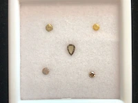 Diamant - 0.37 carat natuurljk gekleurde diamanten (gecertificeerd) - afbeelding 1 van  4