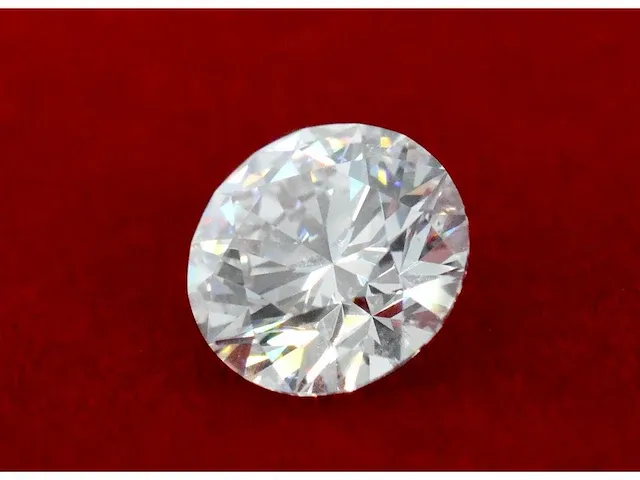 Diamant - 0.38 karaat briljant diamant (gecertificeerd) - afbeelding 1 van  3