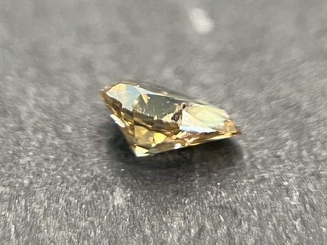 Diamant - 0.44 carat natuurlijke diamant - afbeelding 3 van  5