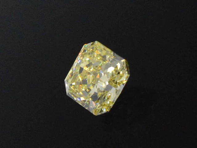 Diamant - 0.52 carat natuurlijke fancy diamant (gecertificeerd) - afbeelding 2 van  5