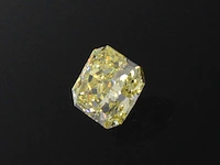 Diamant - 0.52 carat natuurlijke fancy diamant (gecertificeerd) - afbeelding 2 van  5