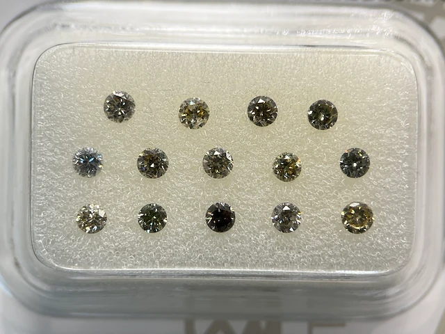 Diamant - 0.55 carat natuurlijk gekleurde diamant (gecertificeerd) - afbeelding 1 van  5