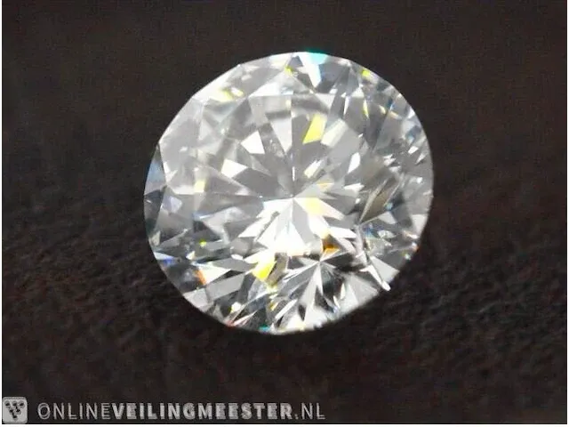 Diamant - 0.56 karaat diamant (gecertificeerd) - afbeelding 2 van  3