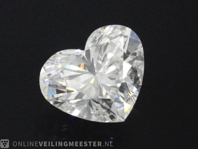 Diamant - 0.56 karaat hart vorm geslepen diamant (gecertificeerd) - afbeelding 1 van  3