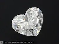 Diamant - 0.56 karaat hart vorm geslepen diamant (gecertificeerd) - afbeelding 1 van  3
