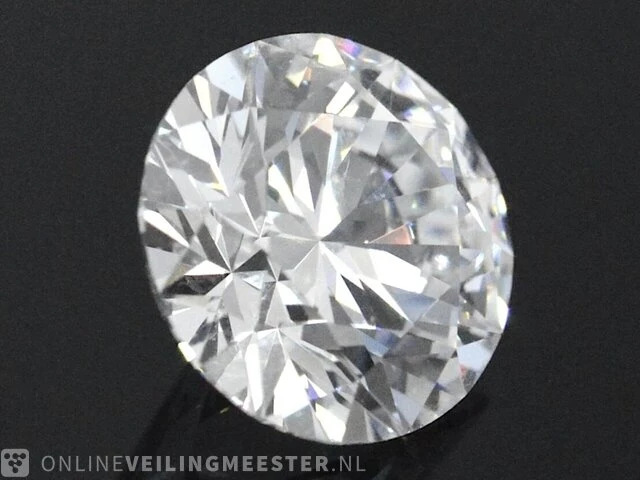 Diamant - 0.57 karaat briljant geslepen diamant ( igi gecertificeerd ), lab grown - afbeelding 1 van  6
